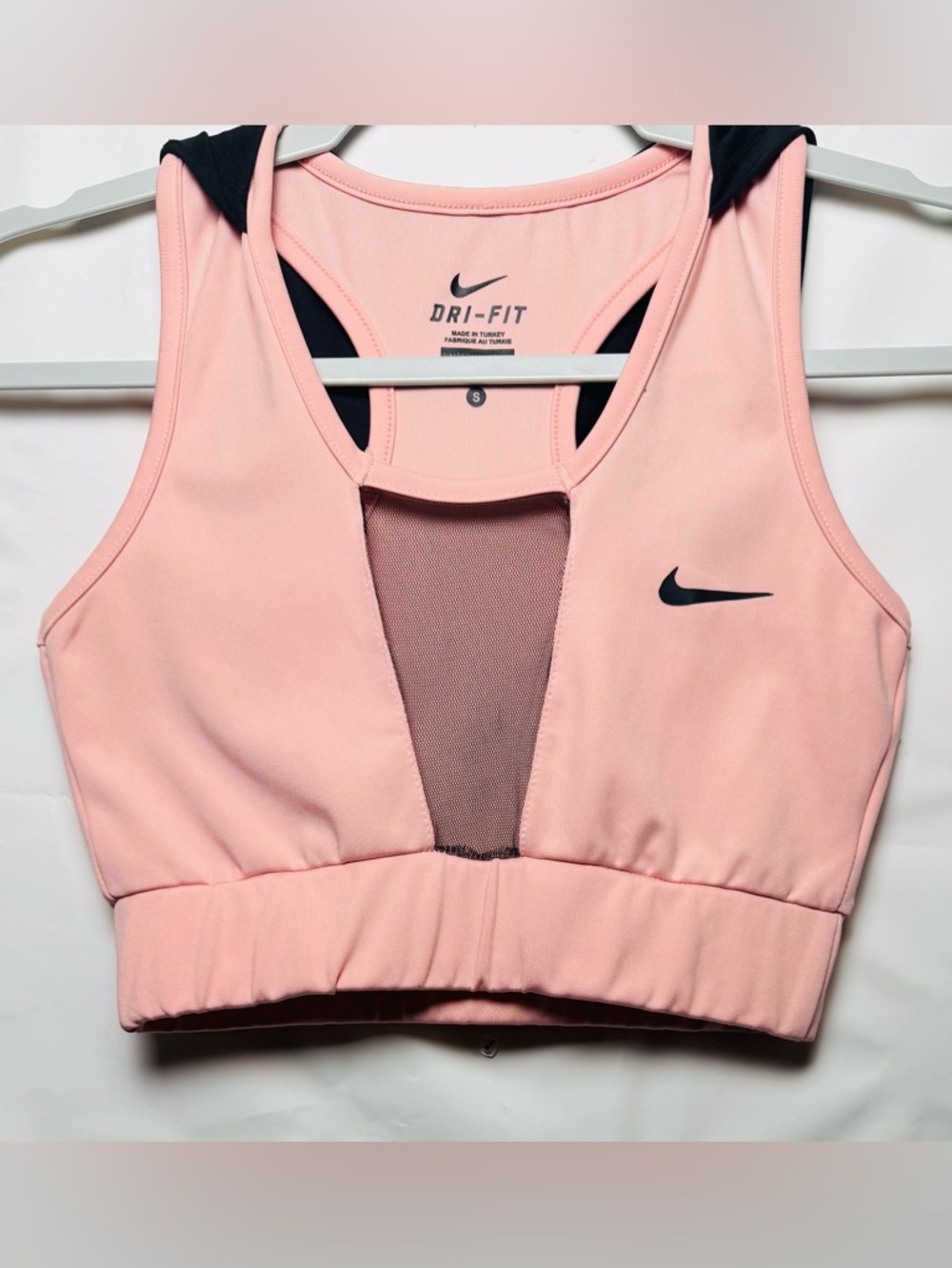 Nike Pink & Black Dri-FIT Mesh Front Women’s Sports Bra, Small.NWOT